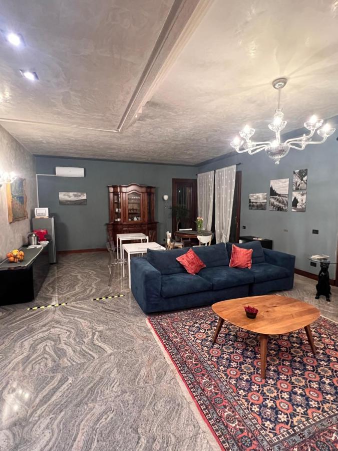Residenza Borgo San Rocco Bed and Breakfast SantʼAmbrogio di Valpolicella Εξωτερικό φωτογραφία