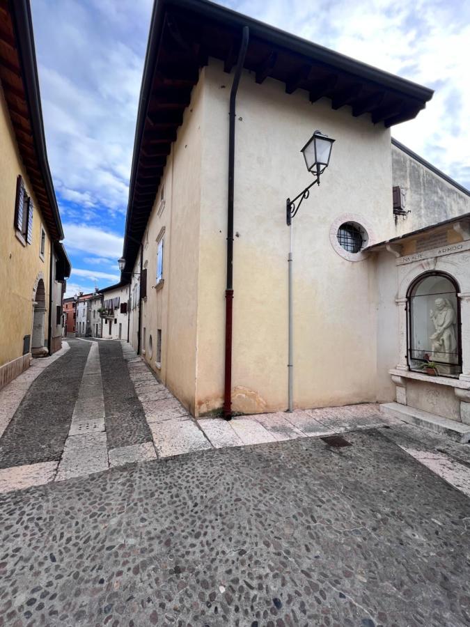 Residenza Borgo San Rocco Bed and Breakfast SantʼAmbrogio di Valpolicella Εξωτερικό φωτογραφία
