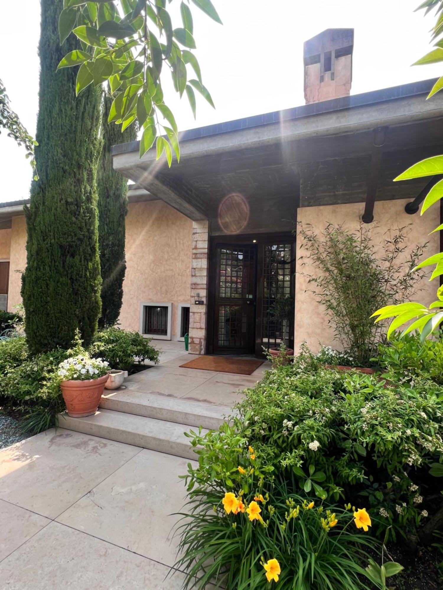 Residenza Borgo San Rocco Bed and Breakfast SantʼAmbrogio di Valpolicella Εξωτερικό φωτογραφία